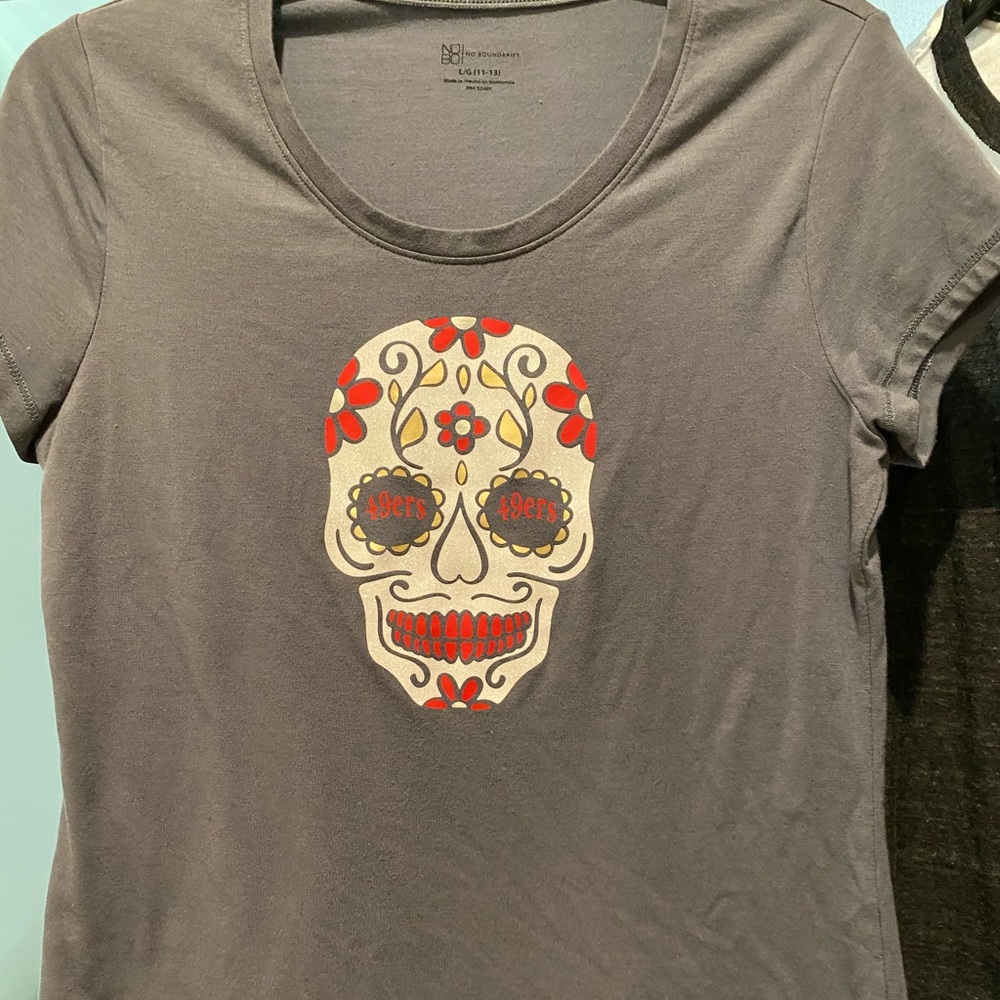 49ers Sugar Skull T-shirt